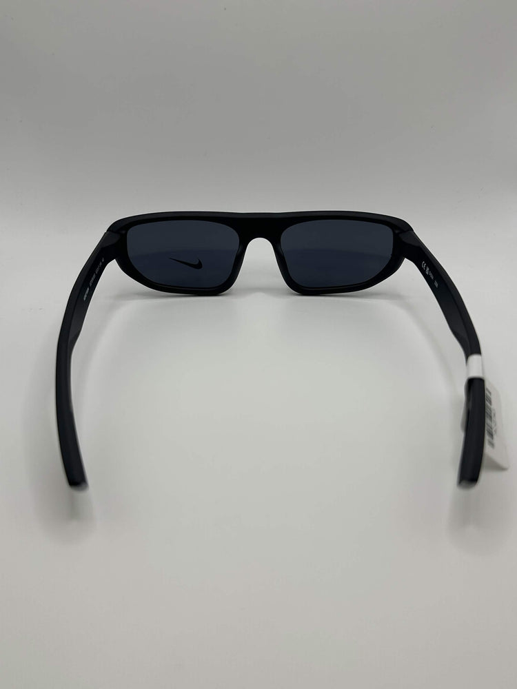 Nike NV04 Matte Black Unisex Sunglass - NKDZ7376.010.52/17