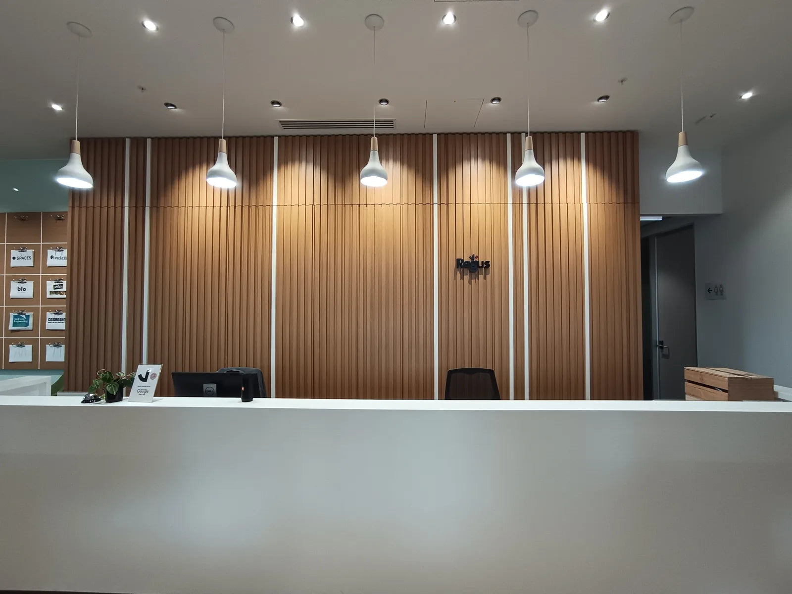 Regus reception desk where Cosmoshop pickup orders are collected